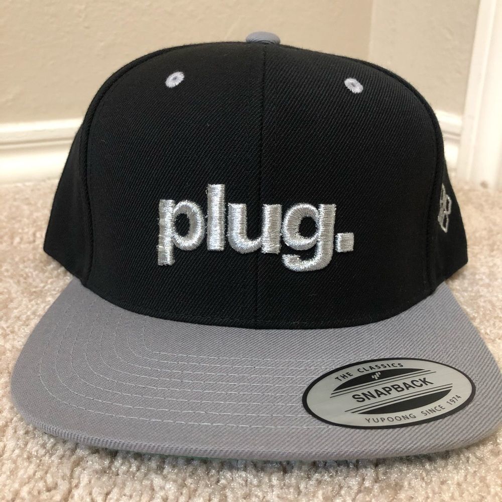 YUPOONG SnapBack Hat Cap Black/Grey with Silver Plug Embroidered Logo Adjustable